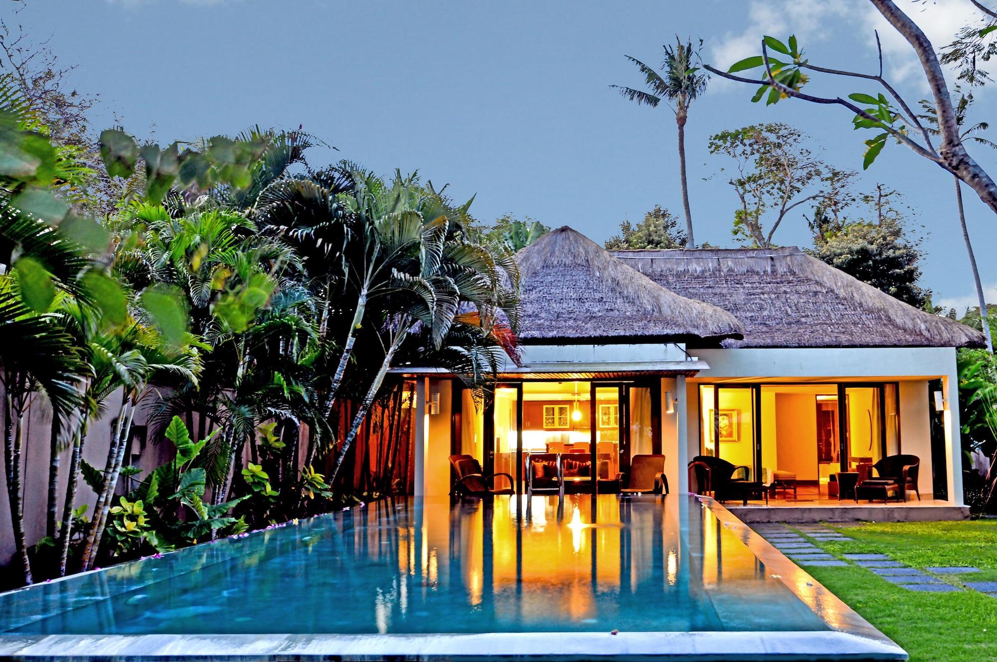 براما سانور بيتش بالي المظهر الخارجي الصورة A villa at the resort