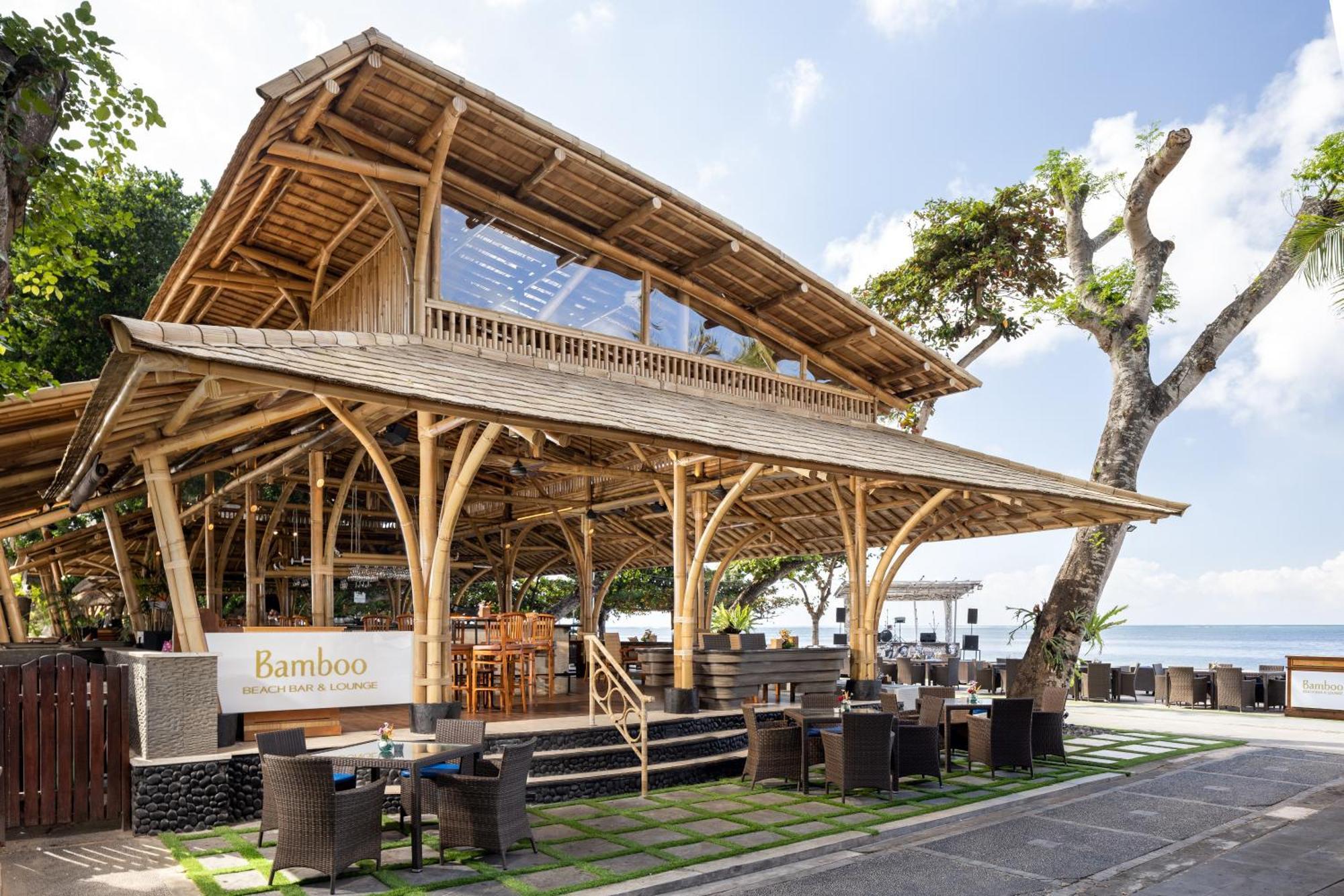 براما سانور بيتش بالي المظهر الخارجي الصورة Bamboo restaurant in Bali