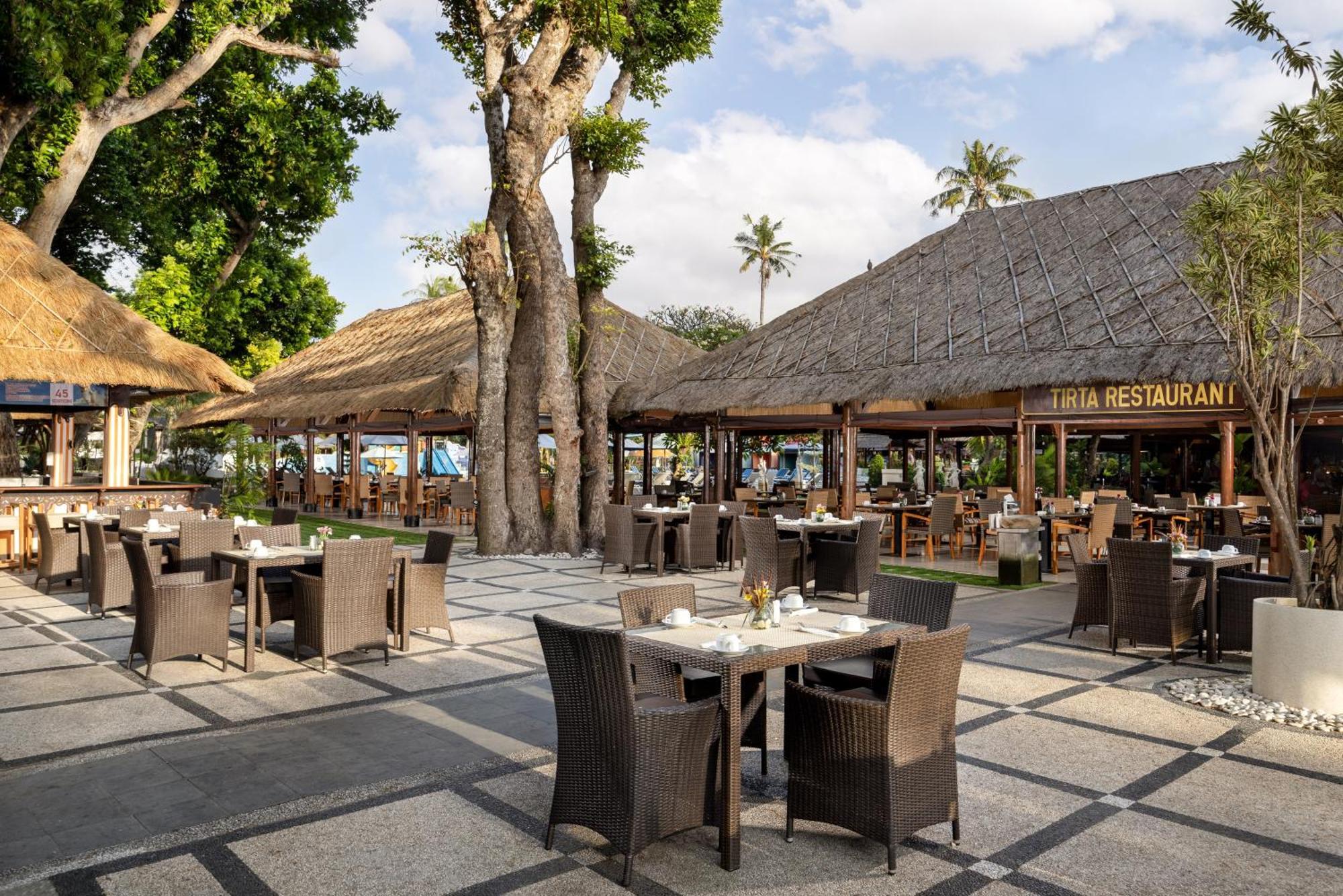 براما سانور بيتش بالي المظهر الخارجي الصورة The restaurant at the resort