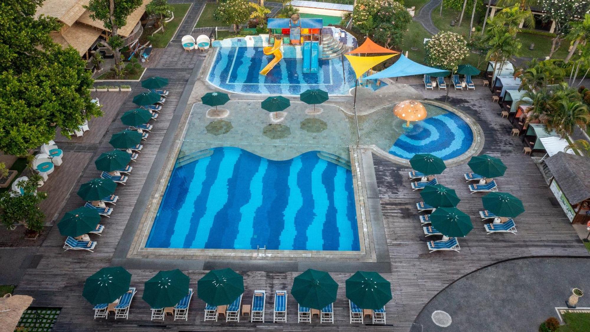 براما سانور بيتش بالي المظهر الخارجي الصورة The swimming pool at the Royal Garden Resort