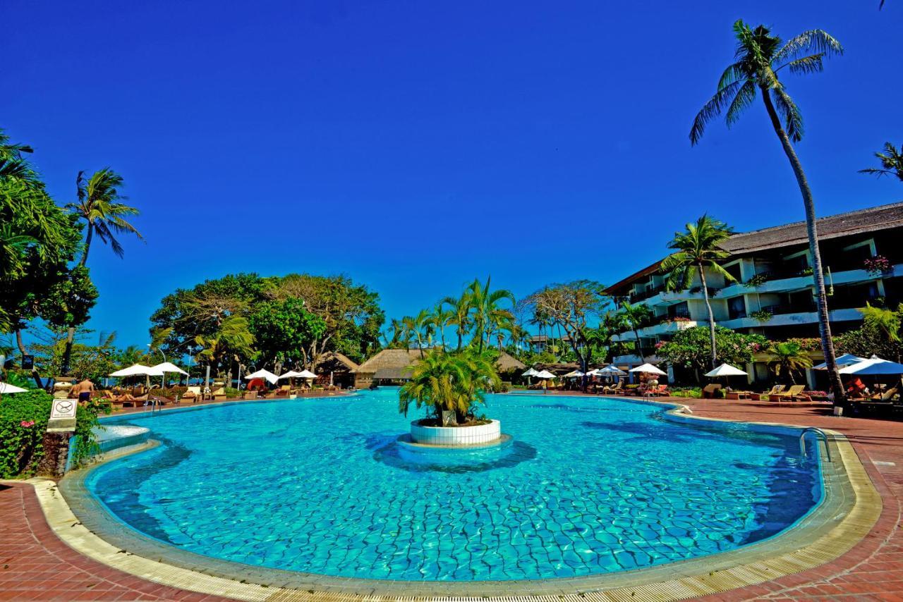 براما سانور بيتش بالي المظهر الخارجي الصورة The pool at the Royal Island Resort and Spa